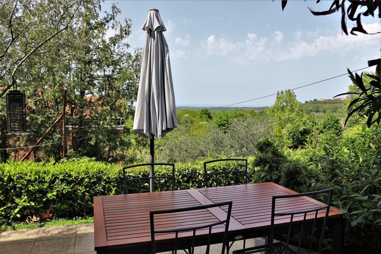 Apartment Tina Istra Buje Ngoại thất bức ảnh